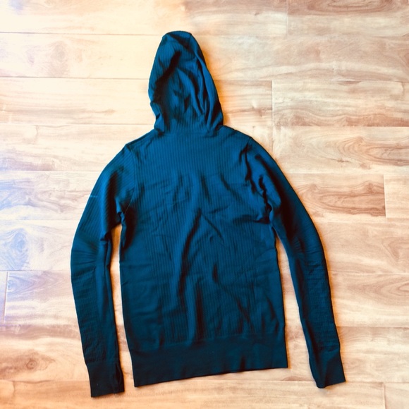 Nike Tops - Nike Pro Hyperwarm Limitless Hooded Sweatshirt